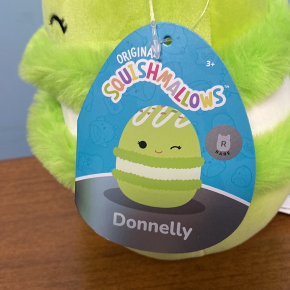 NWT 🩶🩶RARE🩶🩶 NEW RELEASE Donnelly the Macaron - Picture 2 of 7